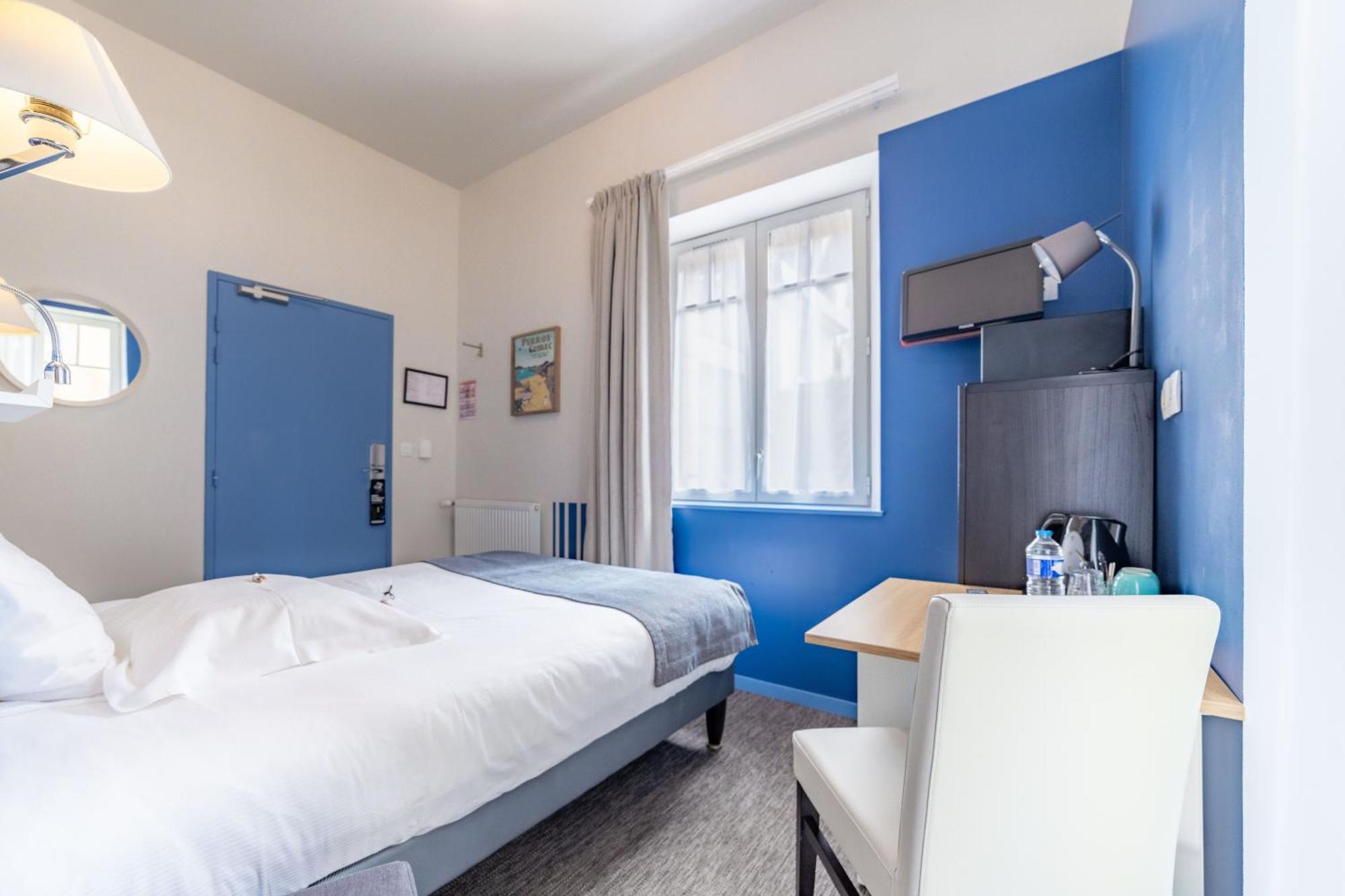 Logis Hotel Ker Mor Perros-Guirec Exterior photo