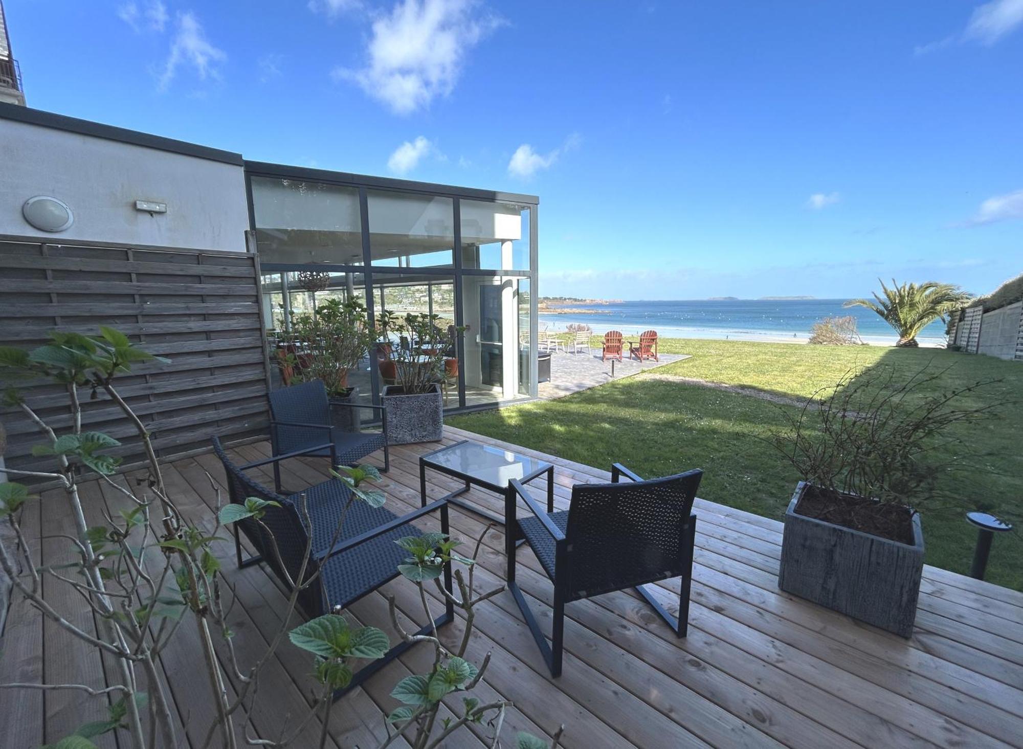 Logis Hotel Ker Mor Perros-Guirec Exterior photo