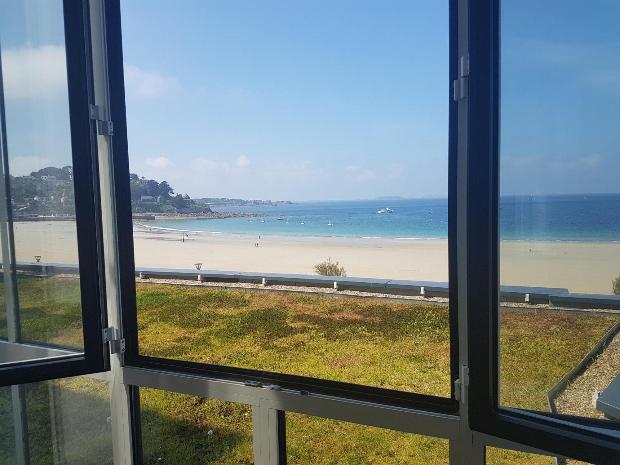 Logis Hotel Ker Mor Perros-Guirec Exterior photo